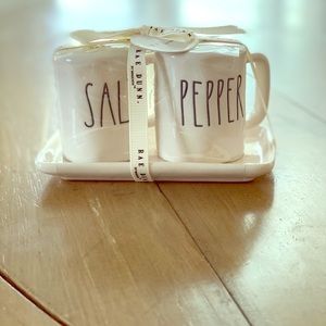 Rae dumb salt and pepper shakers!